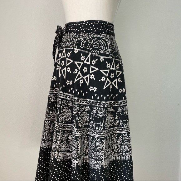 VINTAGE WOVEN COTTON PRINTED WRAP SKIRT PENTAGRAM PEACOCK PAISLEY DEER FLORAL - Picture 6 of 13